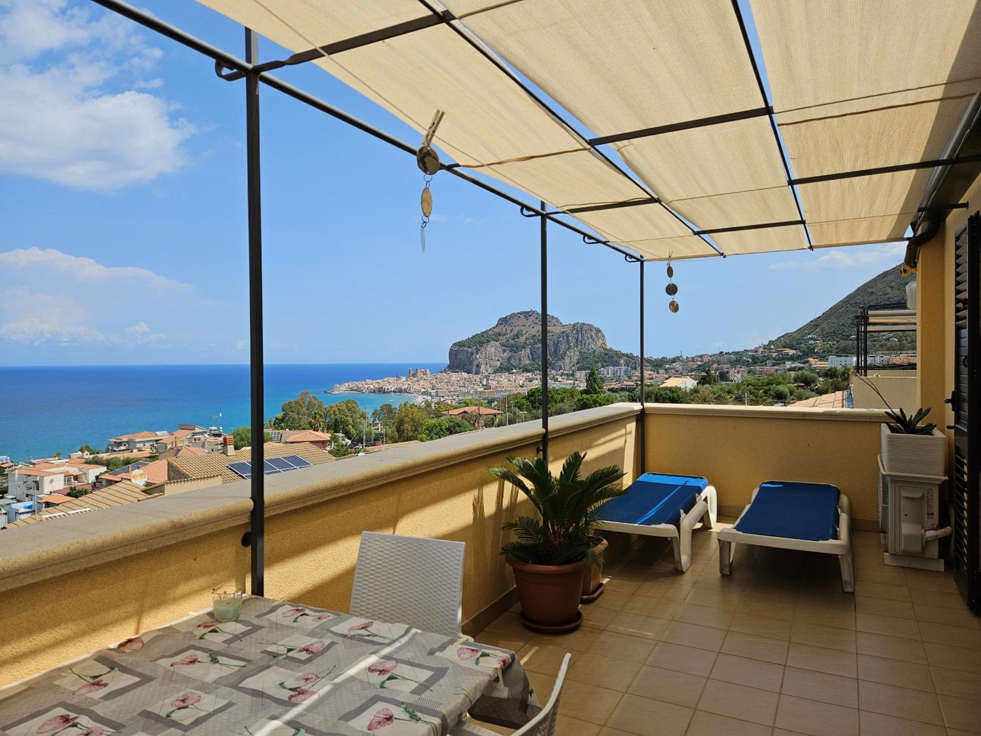 Casa Panoramica Santa Lucia Apartment Чефалу Екстериор снимка