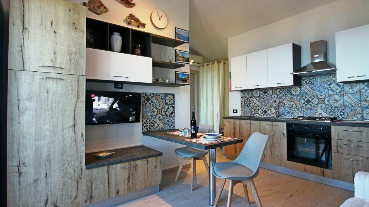 Casa Panoramica Santa Lucia Apartment Чефалу Екстериор снимка