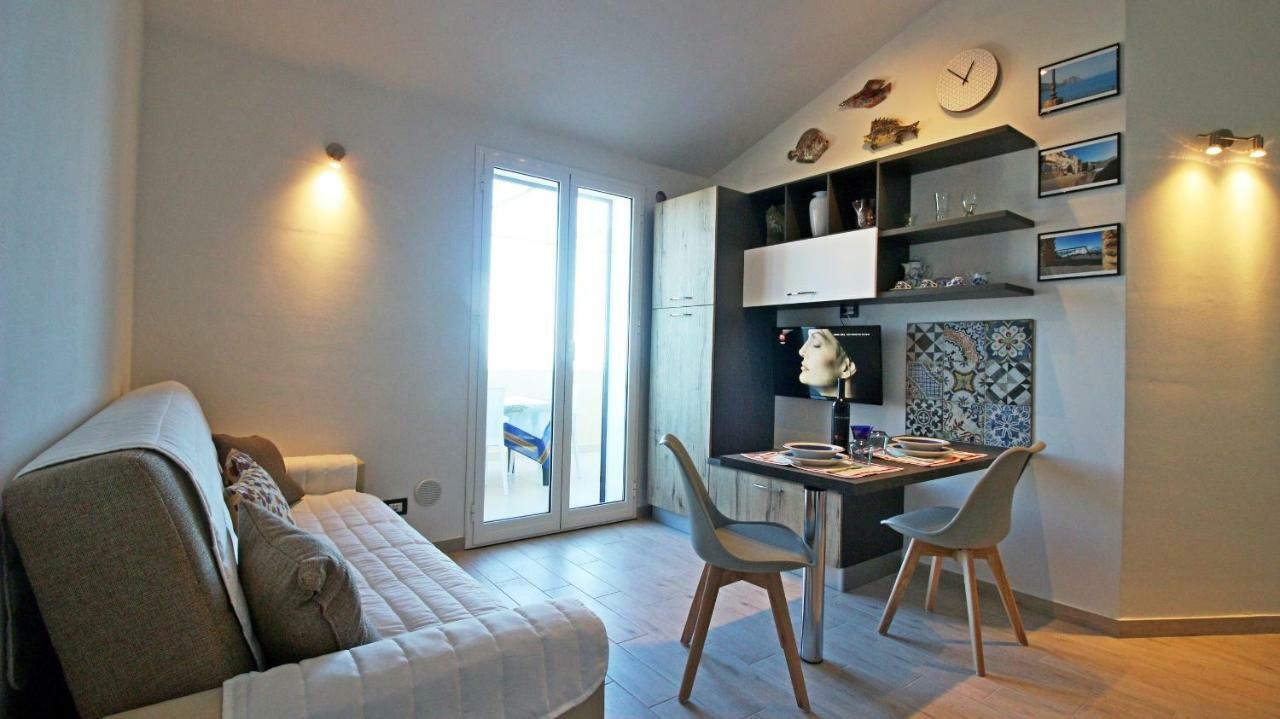 Casa Panoramica Santa Lucia Apartment Чефалу Екстериор снимка