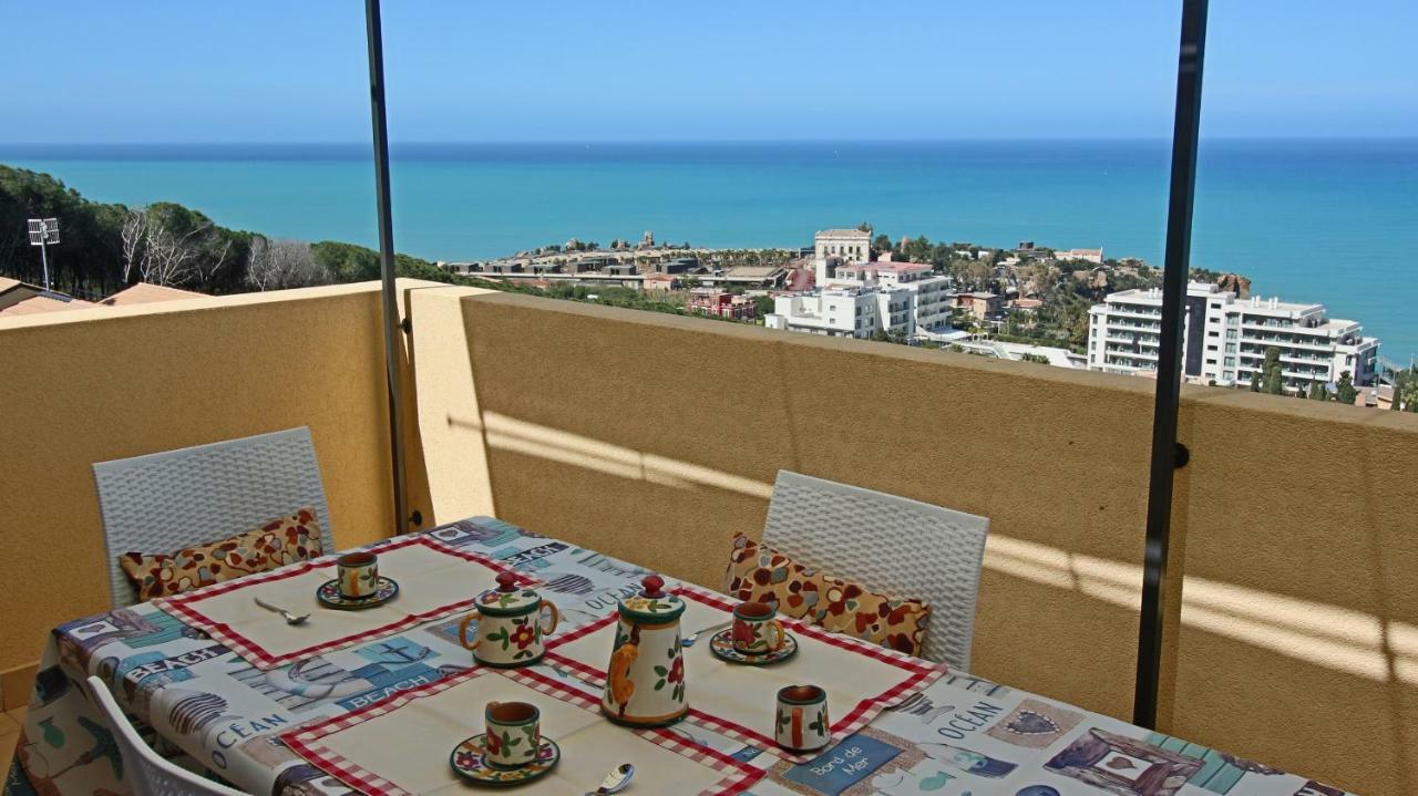Casa Panoramica Santa Lucia Apartment Чефалу Екстериор снимка