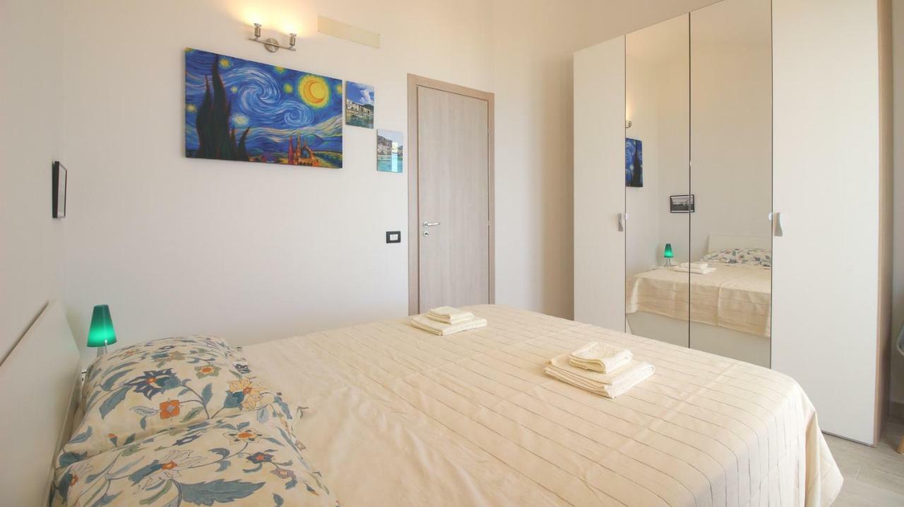 Casa Panoramica Santa Lucia Apartment Чефалу Екстериор снимка